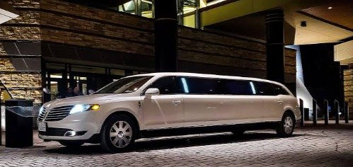 7 Best Limousine Service Near Me Options for Luxury